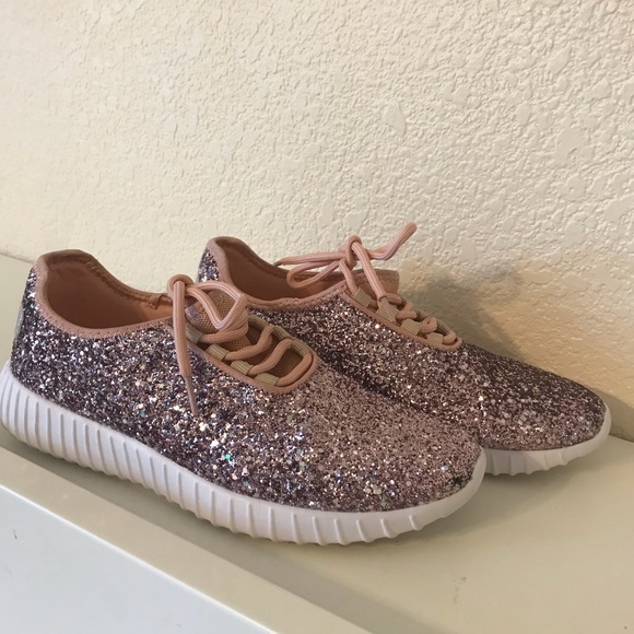 pink glitter tennis shoes